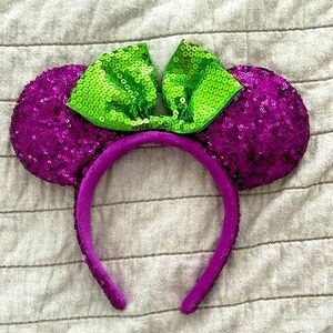 Orginal disneyland minnie ears